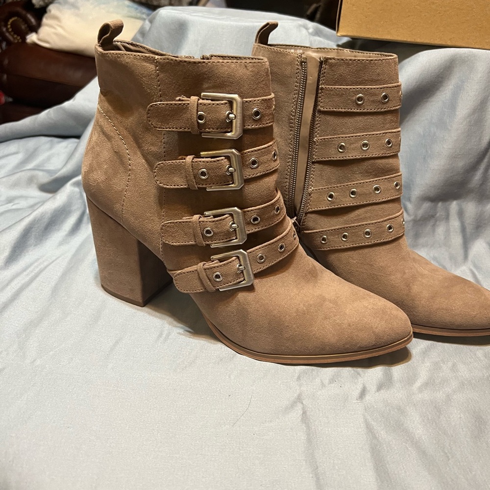 Carlos by Santana booties